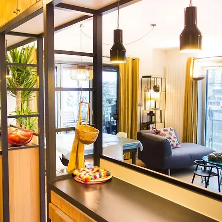 아파트 Beautiful Upscale With Large Terrace 파리