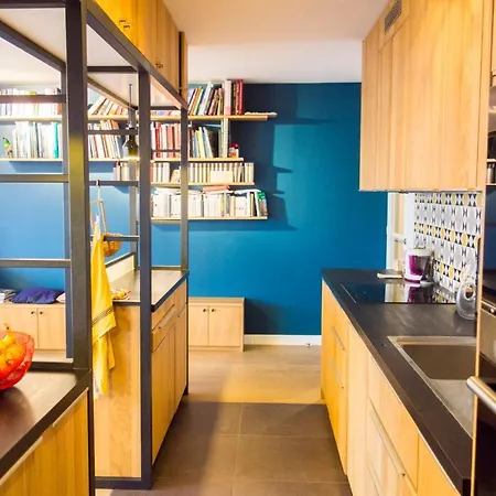 Beautiful Upscale With Large Terrace